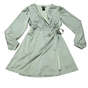 TFNC of London Sage Mini Silky flowy wrap dress Women's Size 8